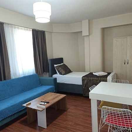 White Crown Apartman Ve Yasam Merkezi Istanbul Exterior foto