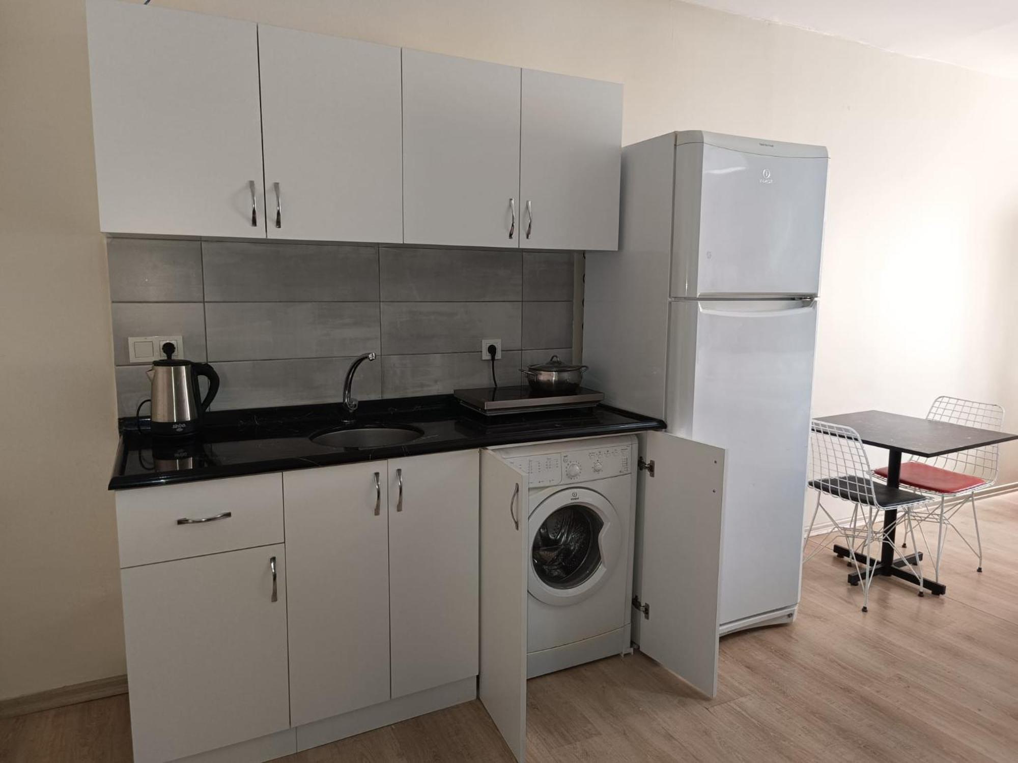 White Crown Apartman Ve Yasam Merkezi Istanbul Exterior foto