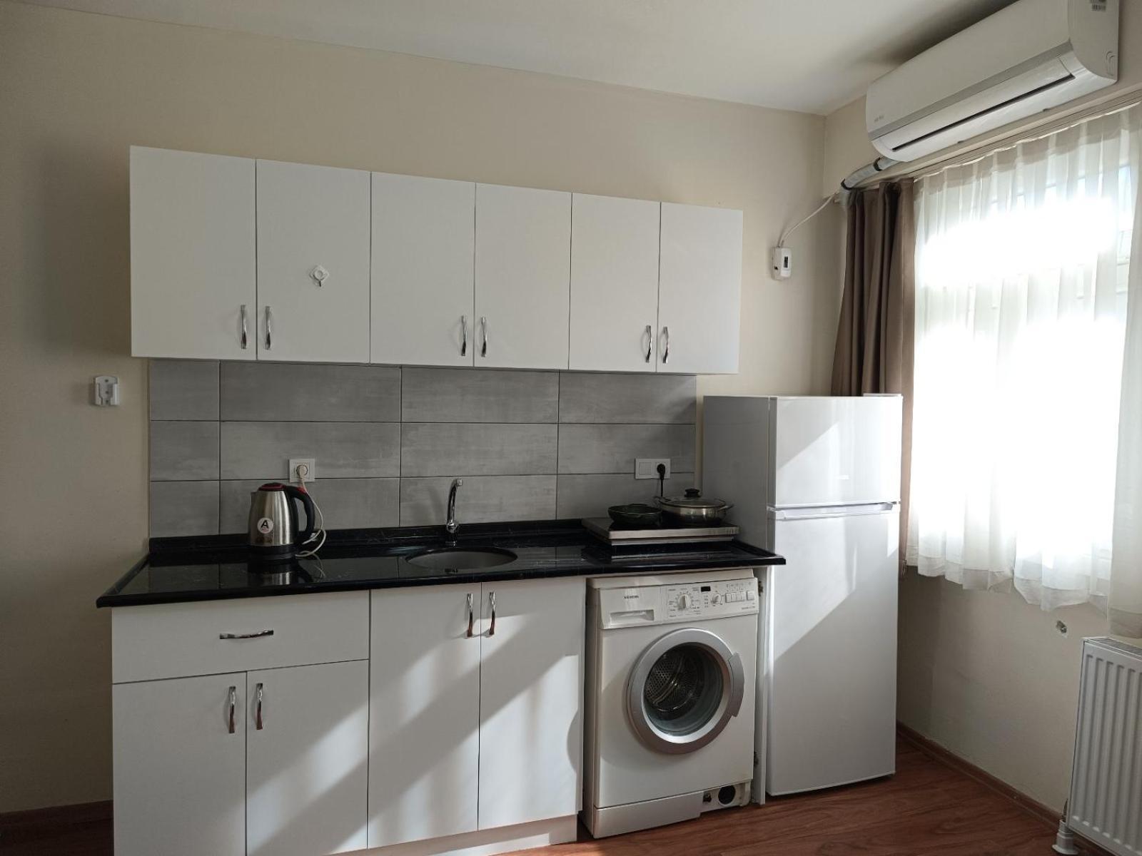 White Crown Apartman Ve Yasam Merkezi Istanbul Exterior foto