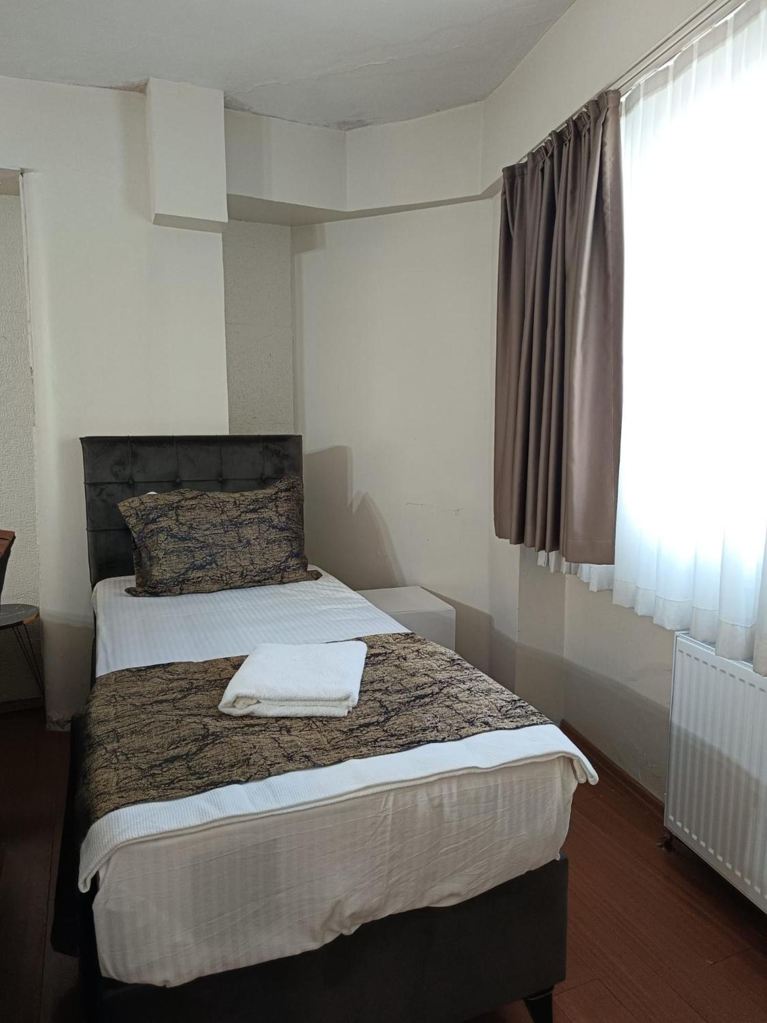 White Crown Apartman Ve Yasam Merkezi Istanbul Exterior foto