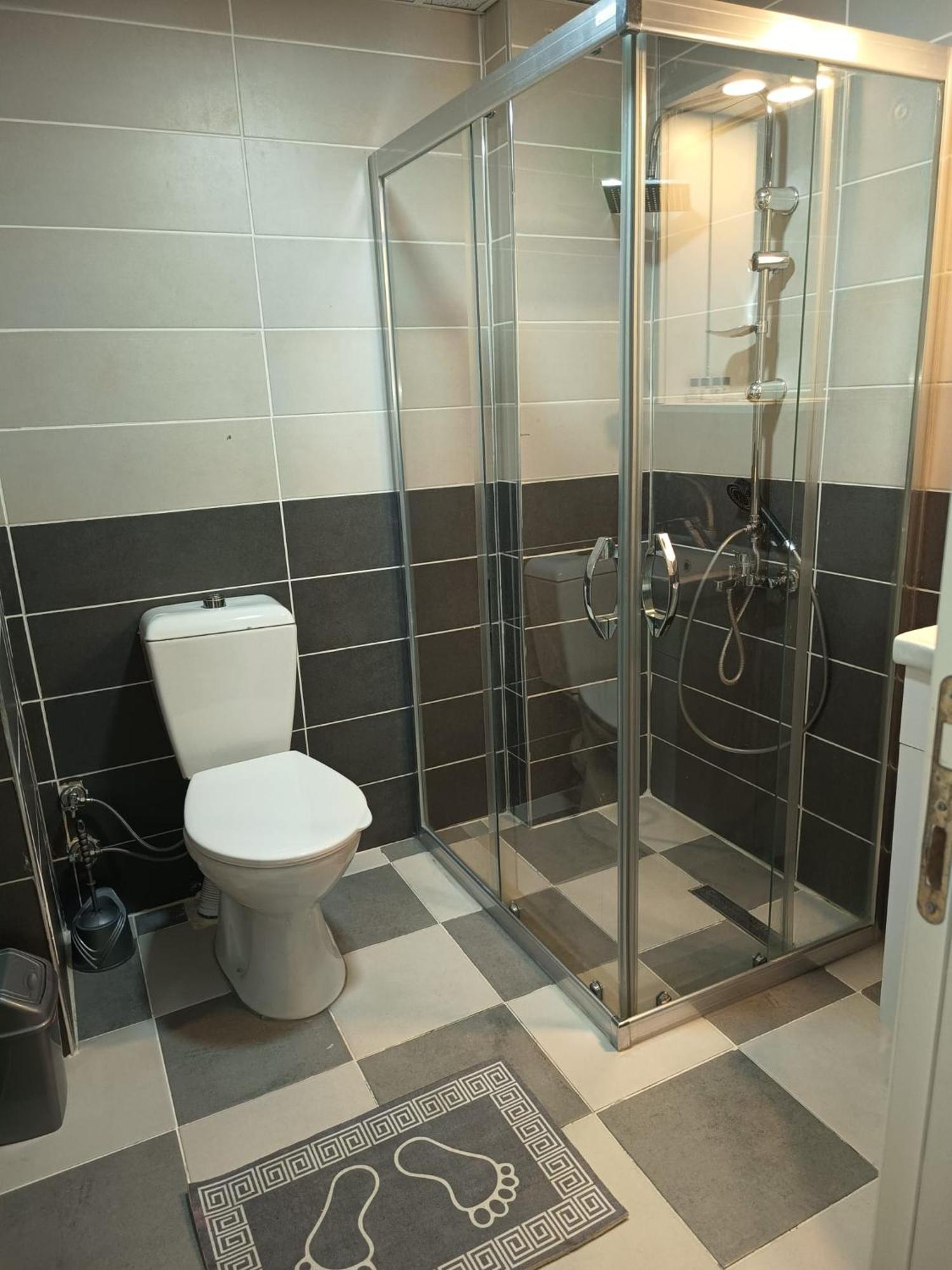 White Crown Apartman Ve Yasam Merkezi Istanbul Exterior foto